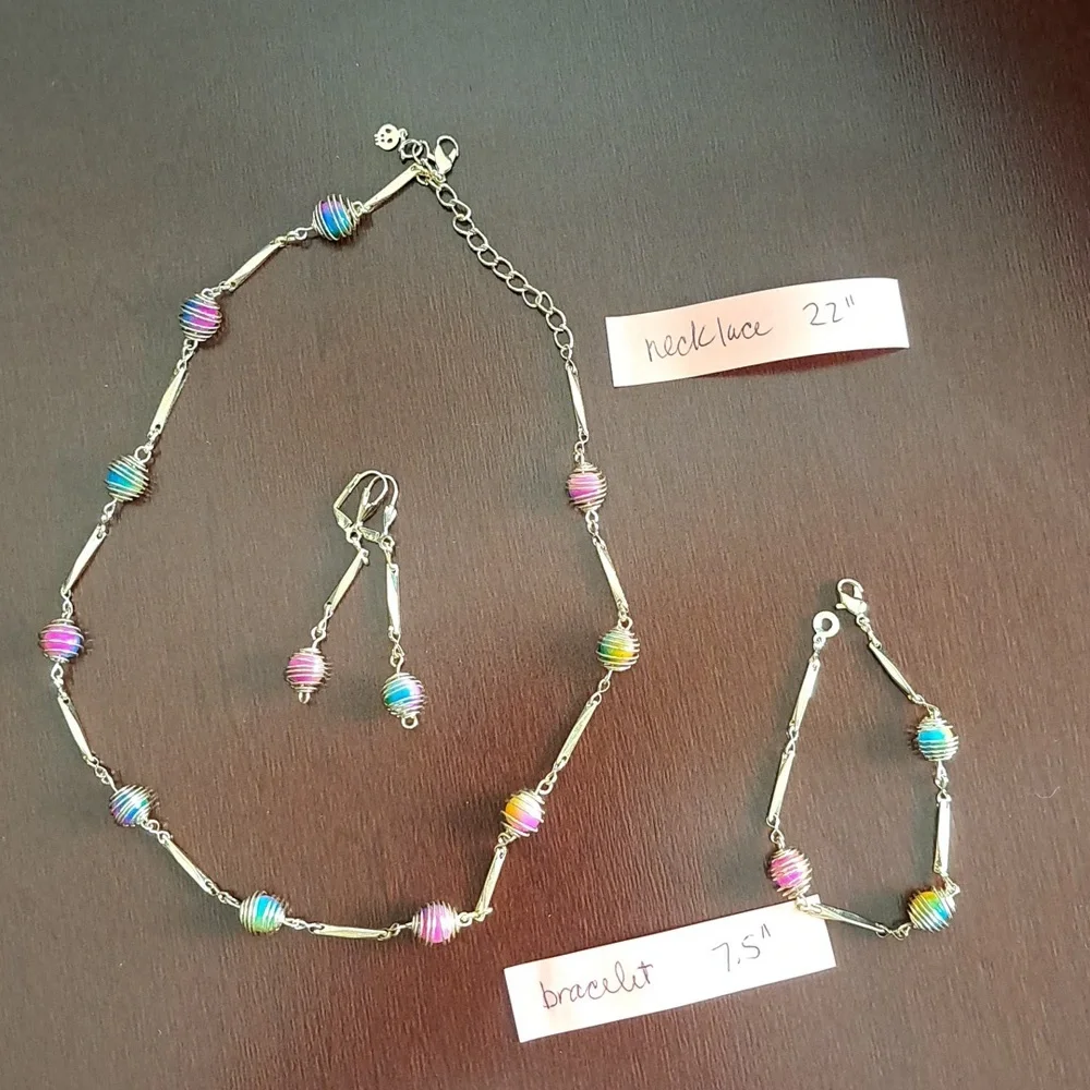 Necklace, bracelet, drop earrings - Picture 1 of 2